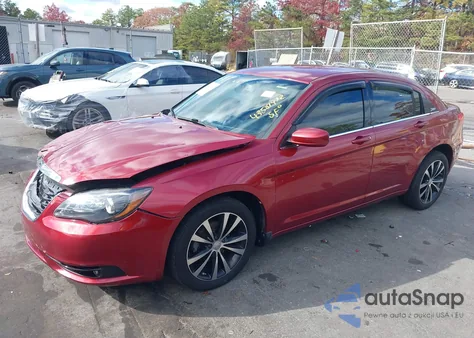 2013 Chrysler 200 Touring из США, поврежденный, VIN 1C3CCBBB0DN688934